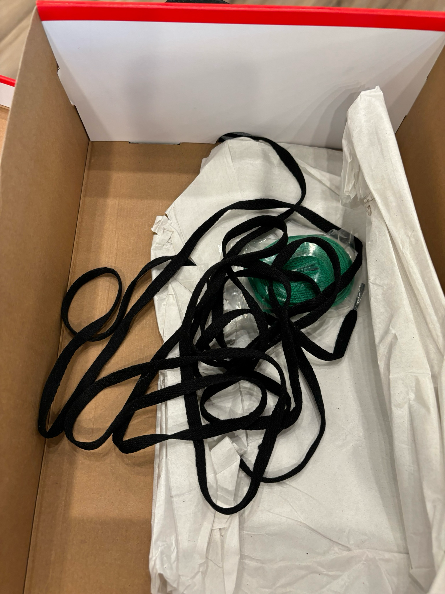 Jordan 1 Lucky Green Size 10.5 (12W) Pre-Owned