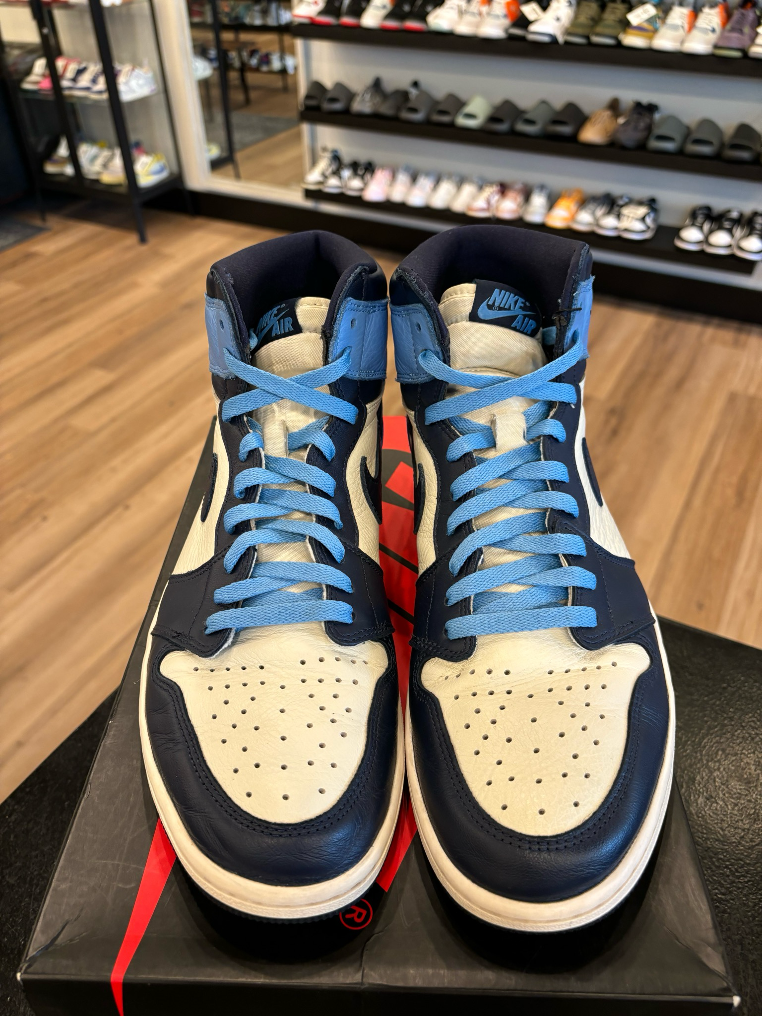 Jordan 1 Obsidian Size 12 Pre-Owned (B)
