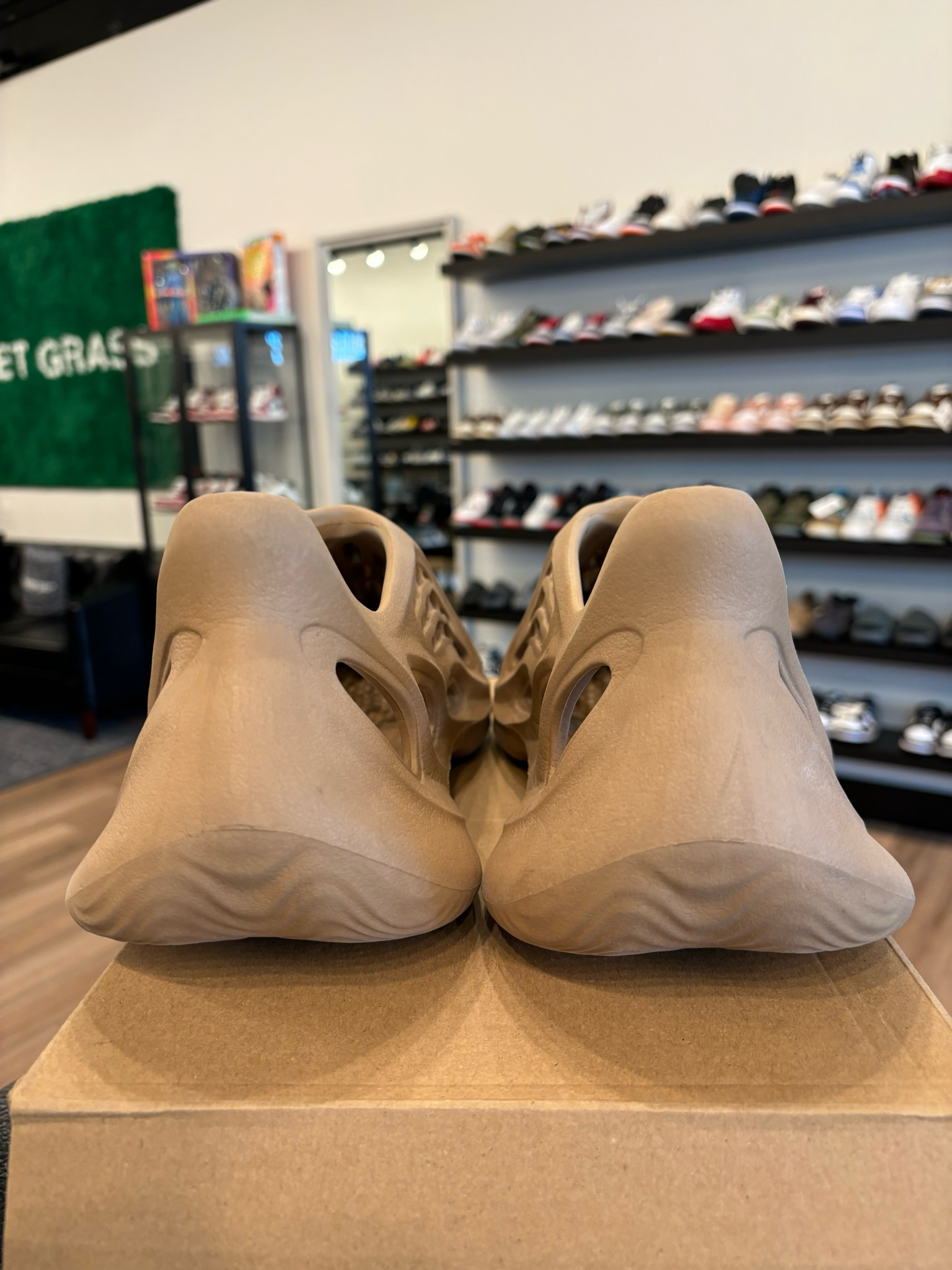 Yeezy Foam Rnnr Ochre Size 12 Pre-Owned