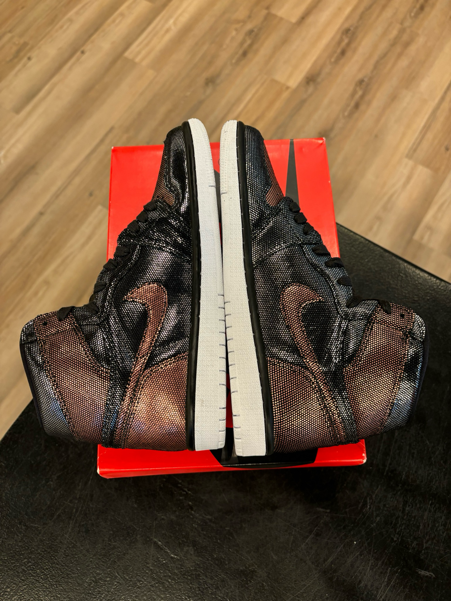 Jordan 1 High Fearless Size 7.5 (9W) Pre-Owned
