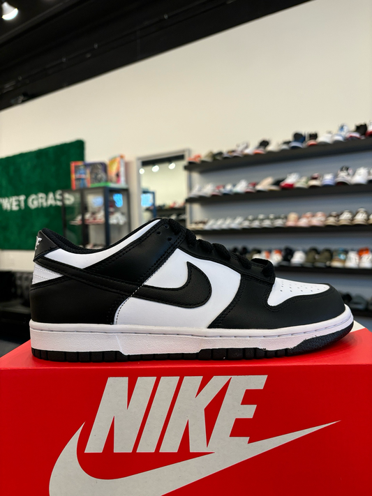 Nike Dunk Low Panda Size 6Y (7.5W) Brand New (A)