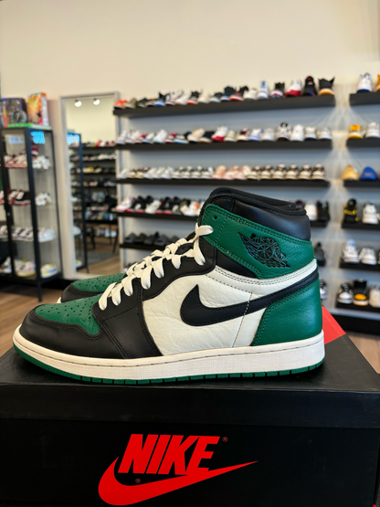 Jordan 1 Pine Green 1.0 size 10.5 Pre-Owned