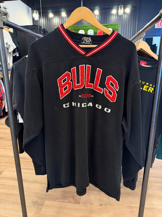 Chicago Bulls V-Neck Crewneck Black Size XL VINTAGE