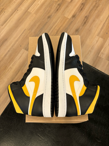 Jordan 1 Mid Yellow Black Size 9.5 Brand New (No Box)