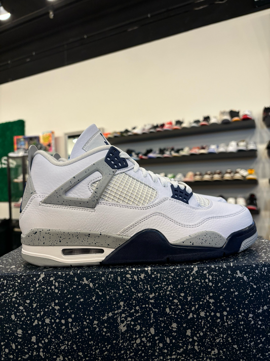 Jordan 4 Midnight Navy Size 10 Brand New