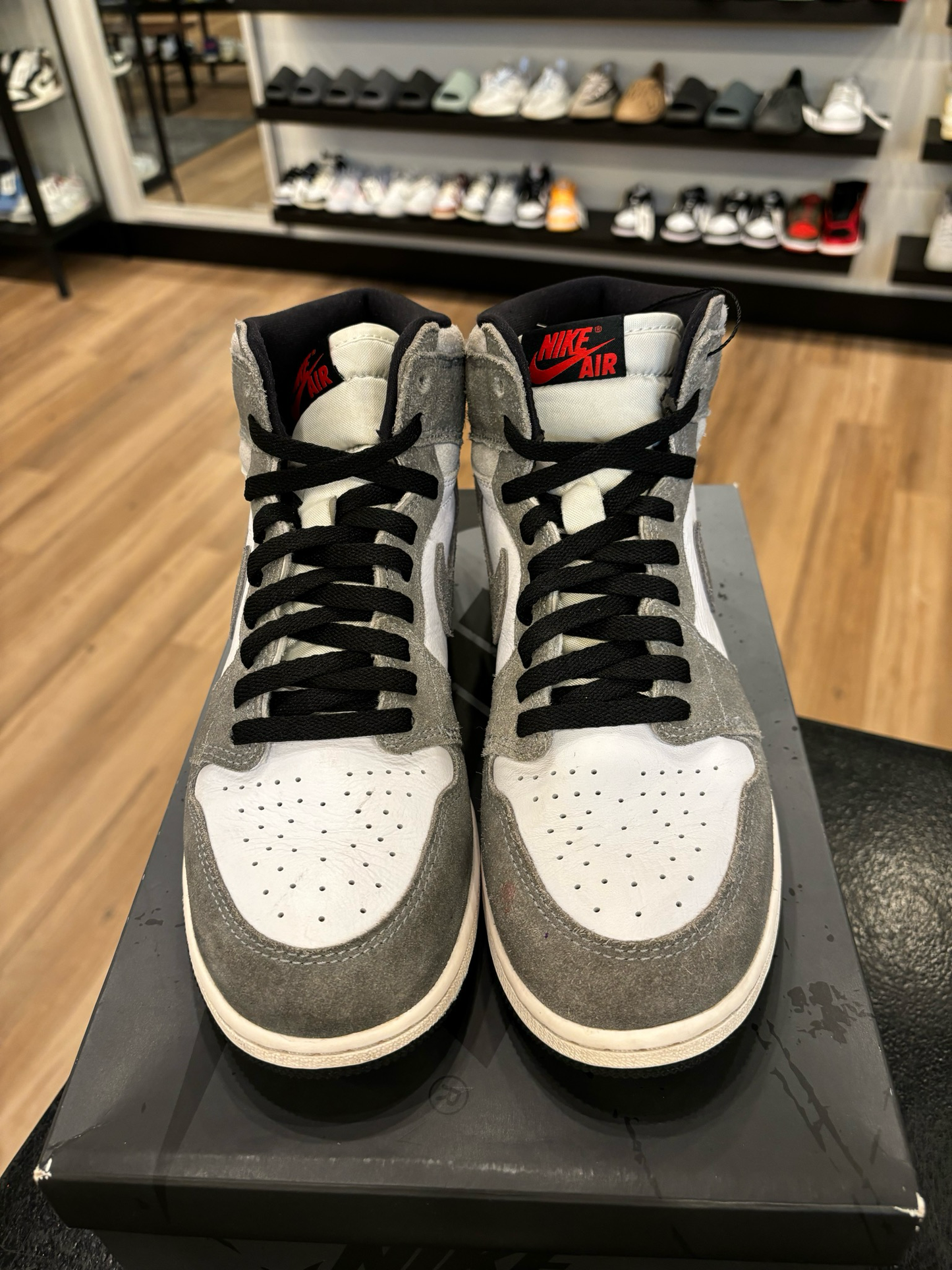 Jordan 1 Washed Black Size 7Y (8.5W) Pre-Owned