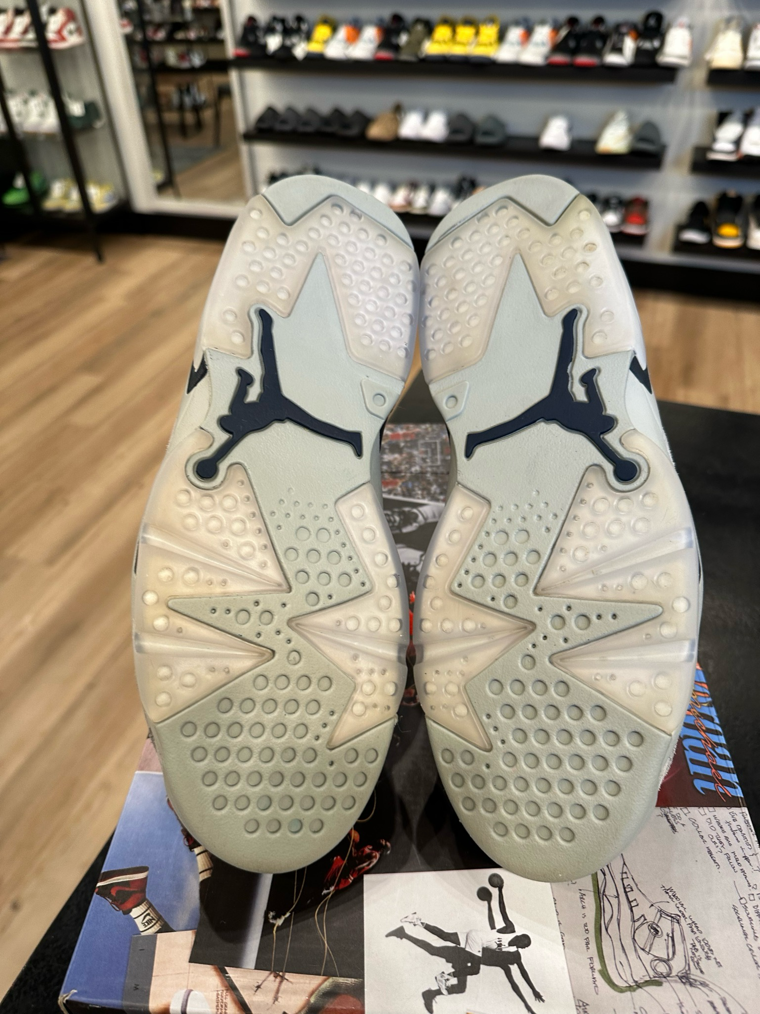 Jordan 6 Georgetown Size 8.5 Pre-Owned