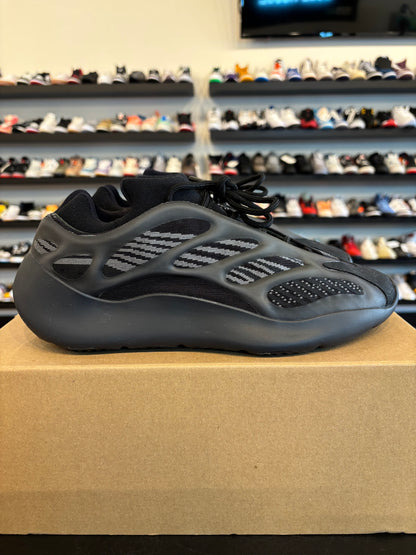 Yeezy 700 V3 Alvah Black Size 10 Pre-Owned