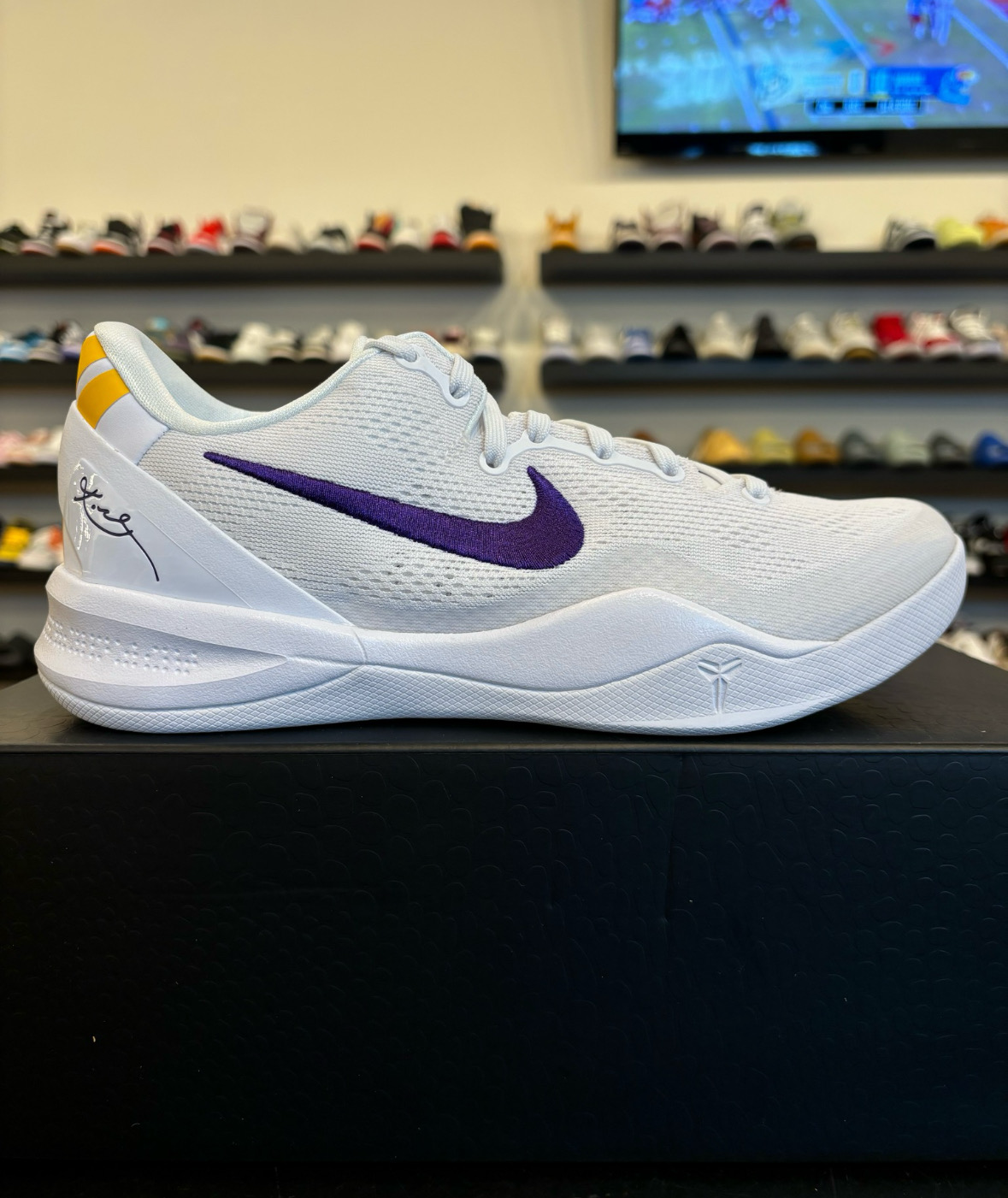 Nike Kobe 8 Proto Laker Home Size 8 Brand New