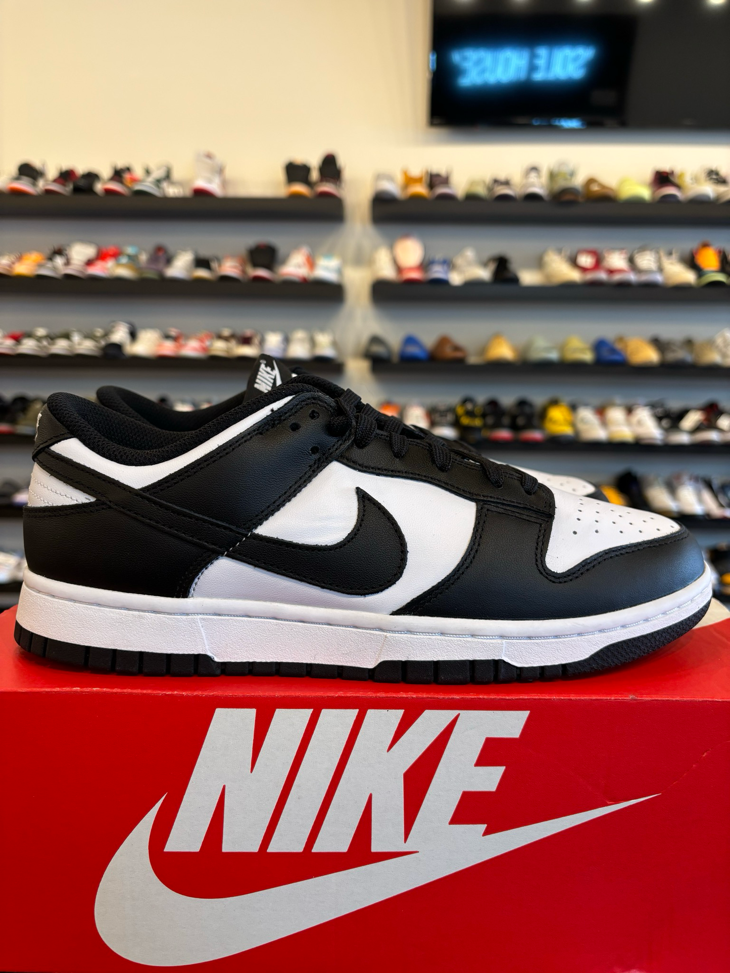 Nike Dunk Low Panda Size 8.5 (10W) Brand New (B)
