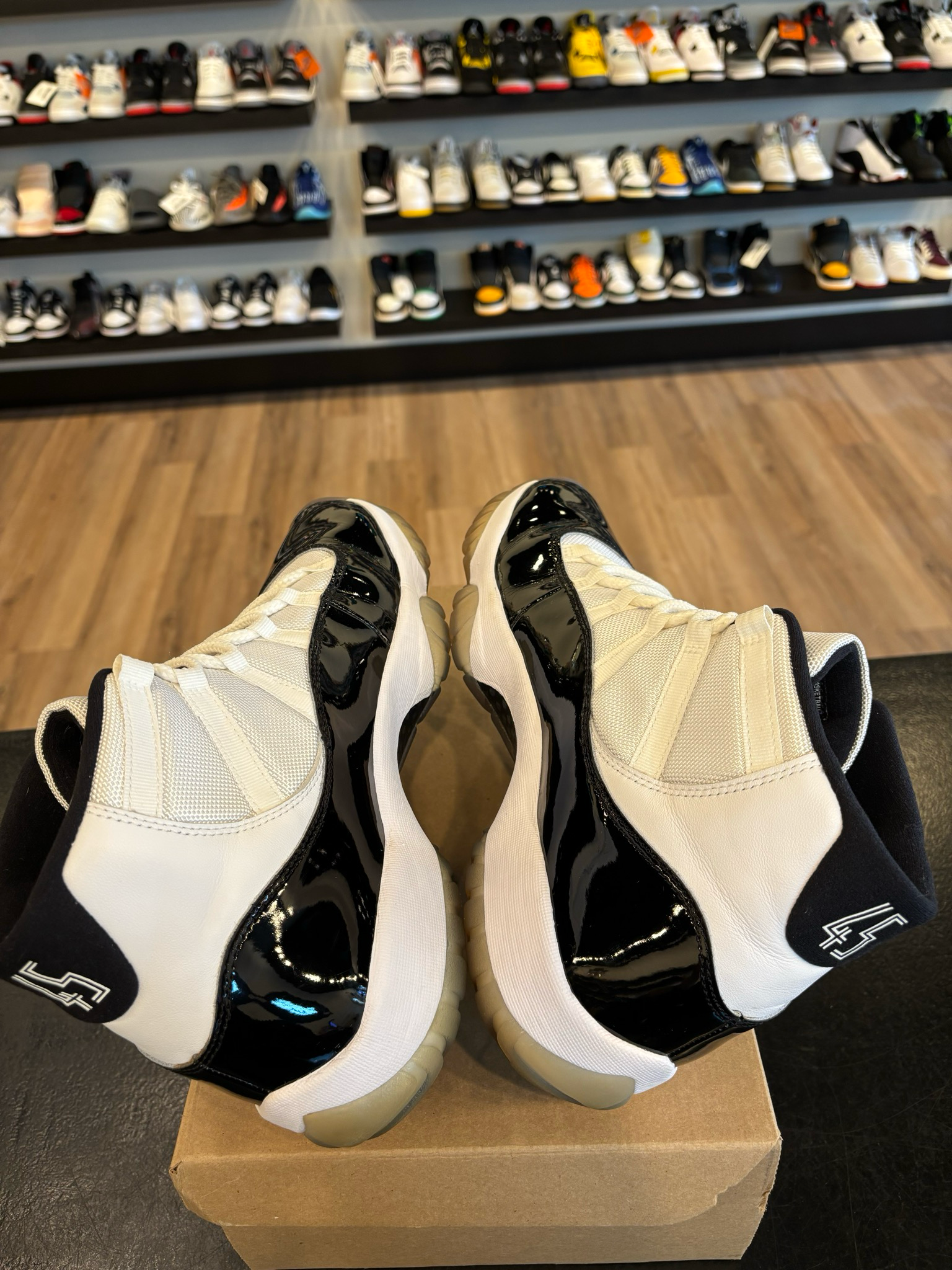 Jordan 11 Concord Size 11.5 Pre-Owned (No Box)