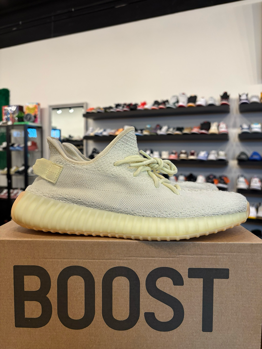 Yeezy 350 V2 Butter Size 11 Pre-Owned