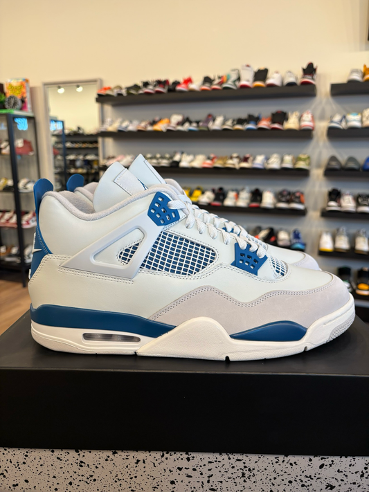 Jordan 4 Military Blue Size 13 Brand New (C)