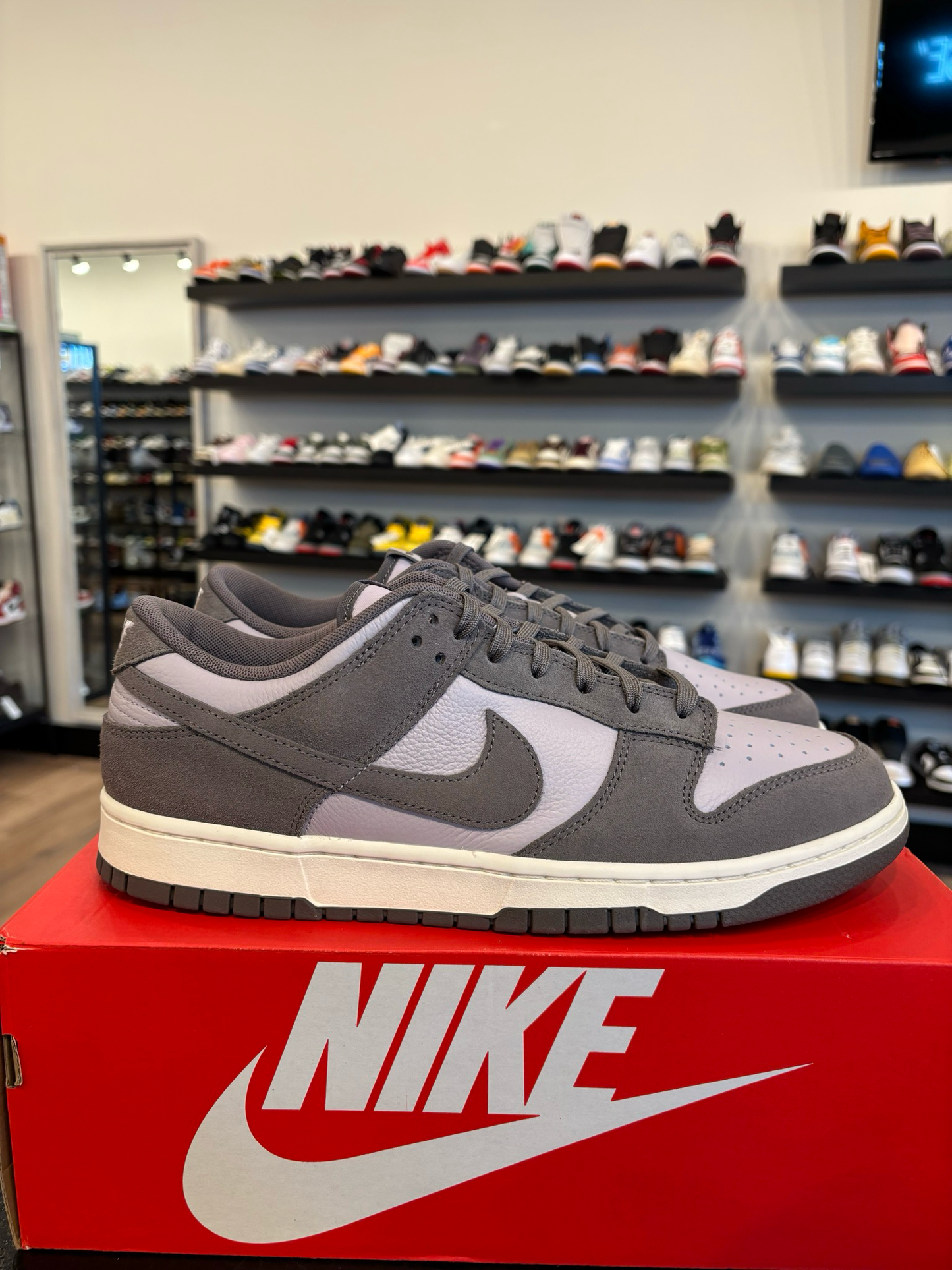 Nike Dunk Low Cave Stone Violet Size 12 Brand New