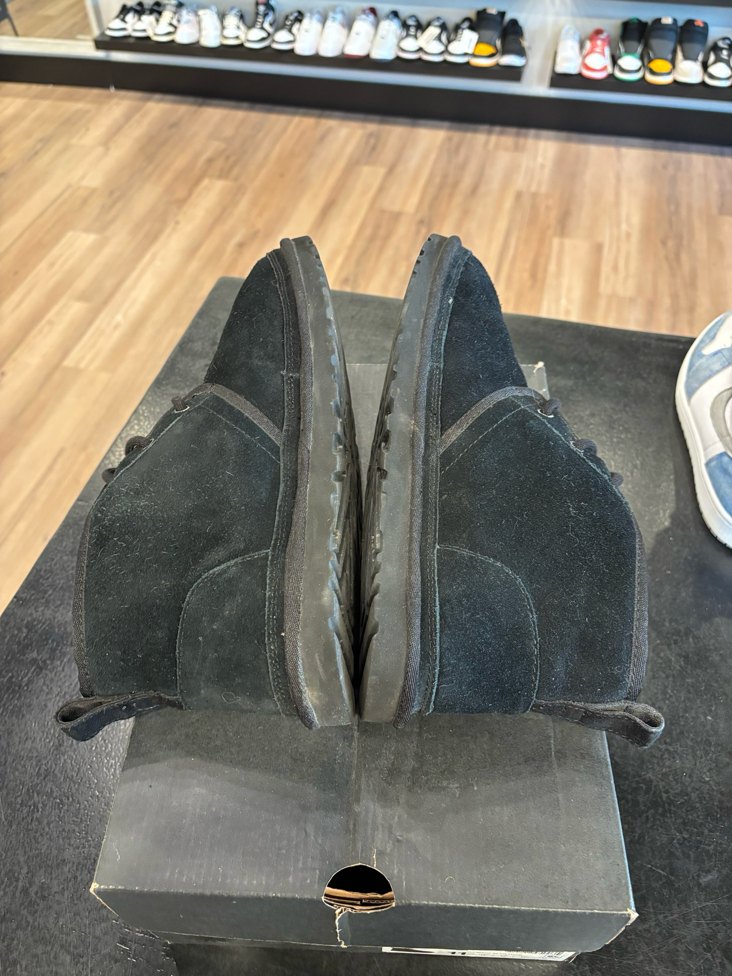 UGG Neumel Black Size 11 Pre-Owned