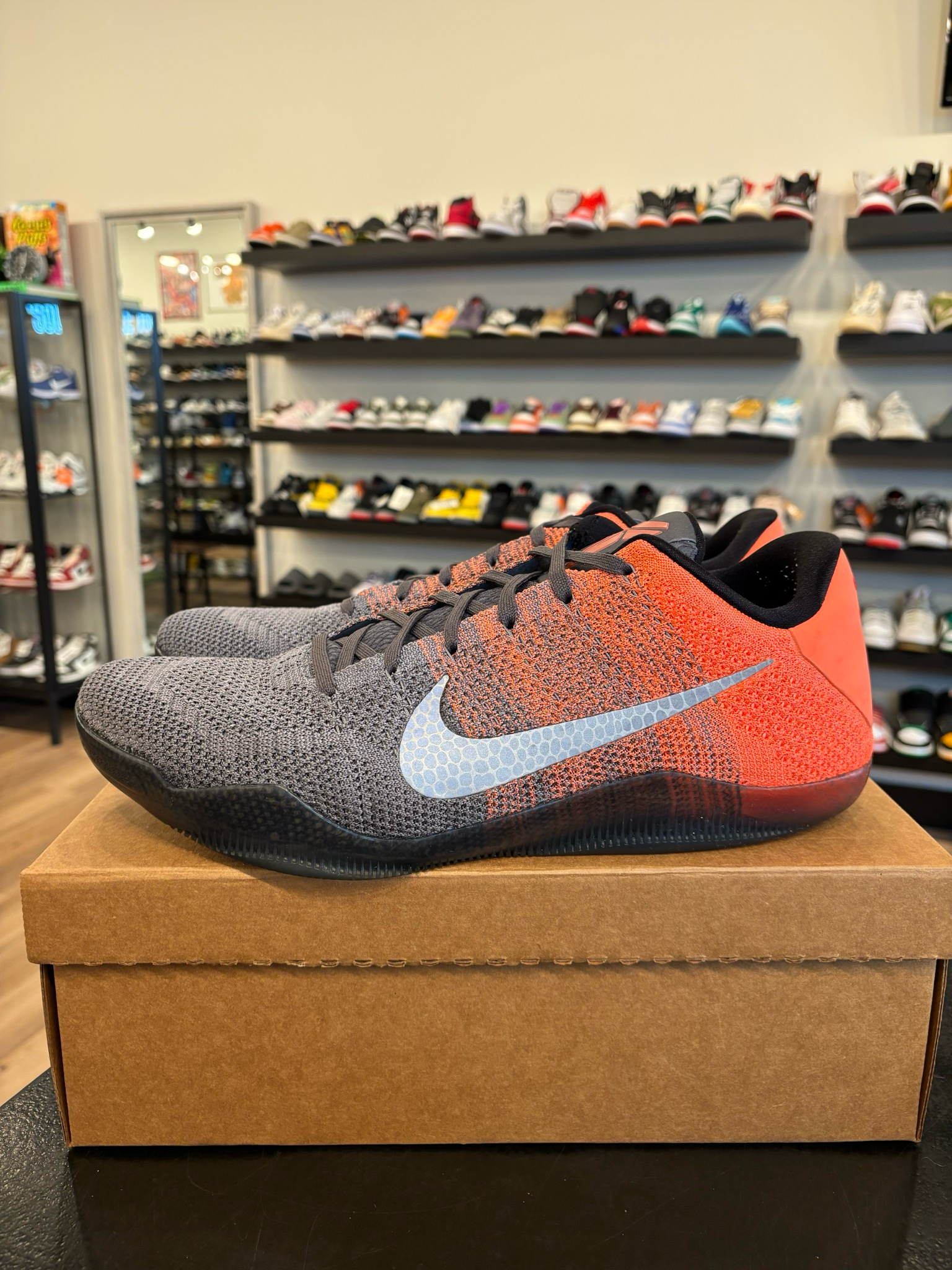 Nike Kobe 11 Easter Size 14 Pre-Owned (No Box)