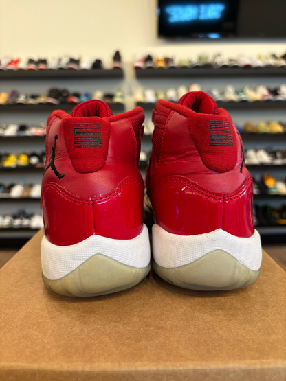 Jordan 11 Win Like 96 Size 4Y (5.5W) Pre-Owned (No Box)