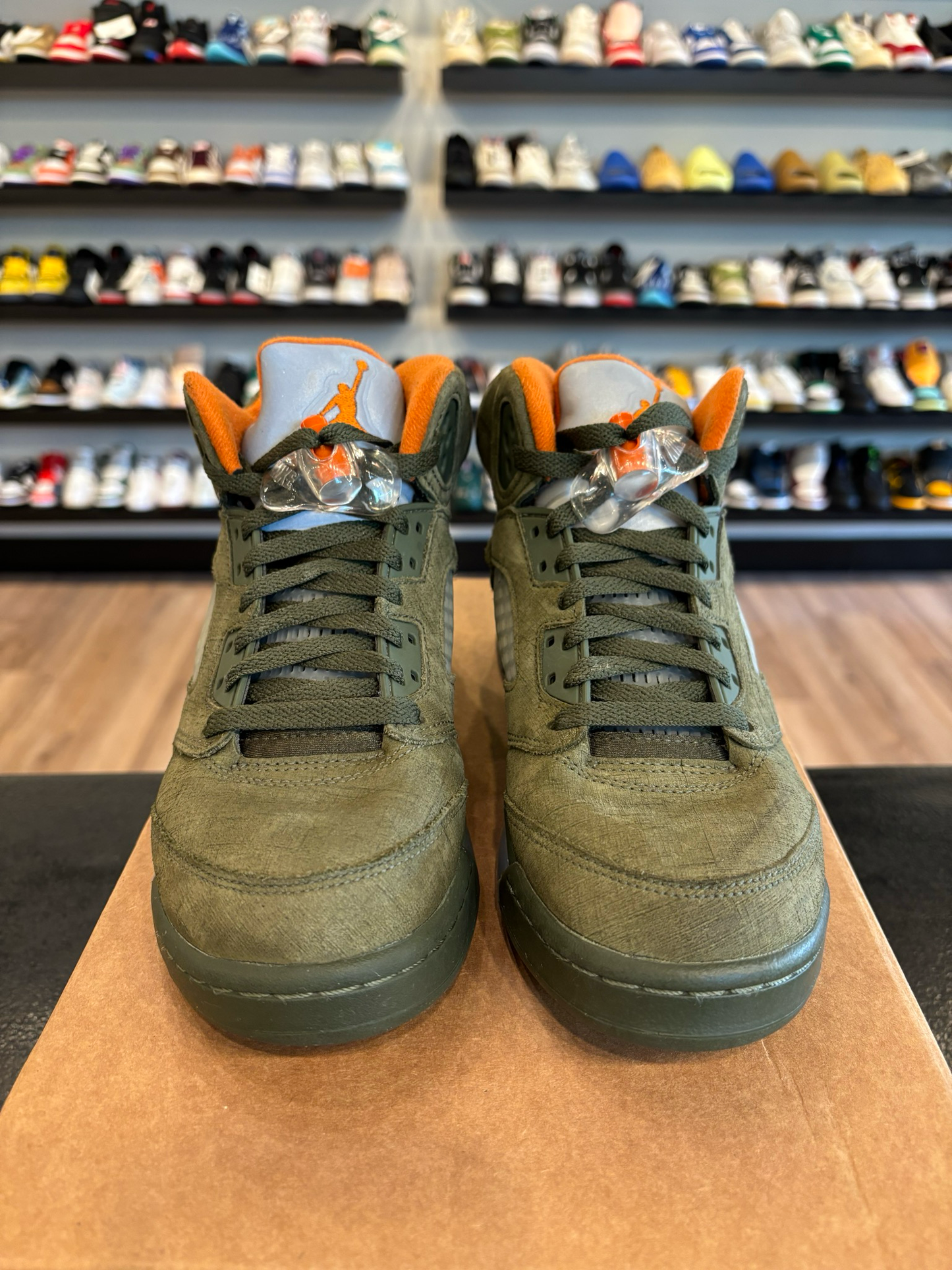 Jordan 5 Olive Size 5.5Y (7W) Pre-Owned (No Box)