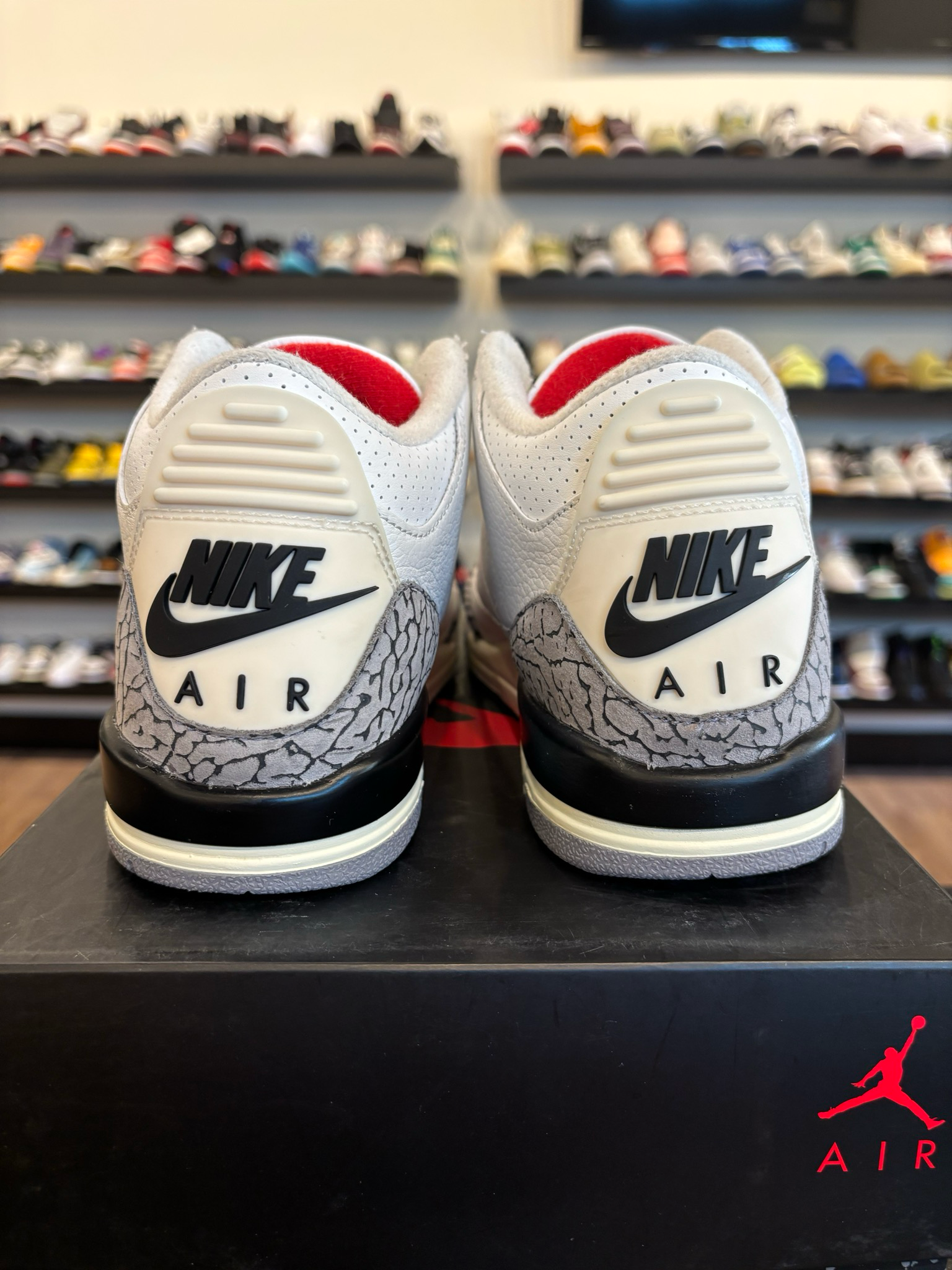 Jordan 3 Reimagined White Cement Size 6Y (7.5W) Pre-Owned (A)
