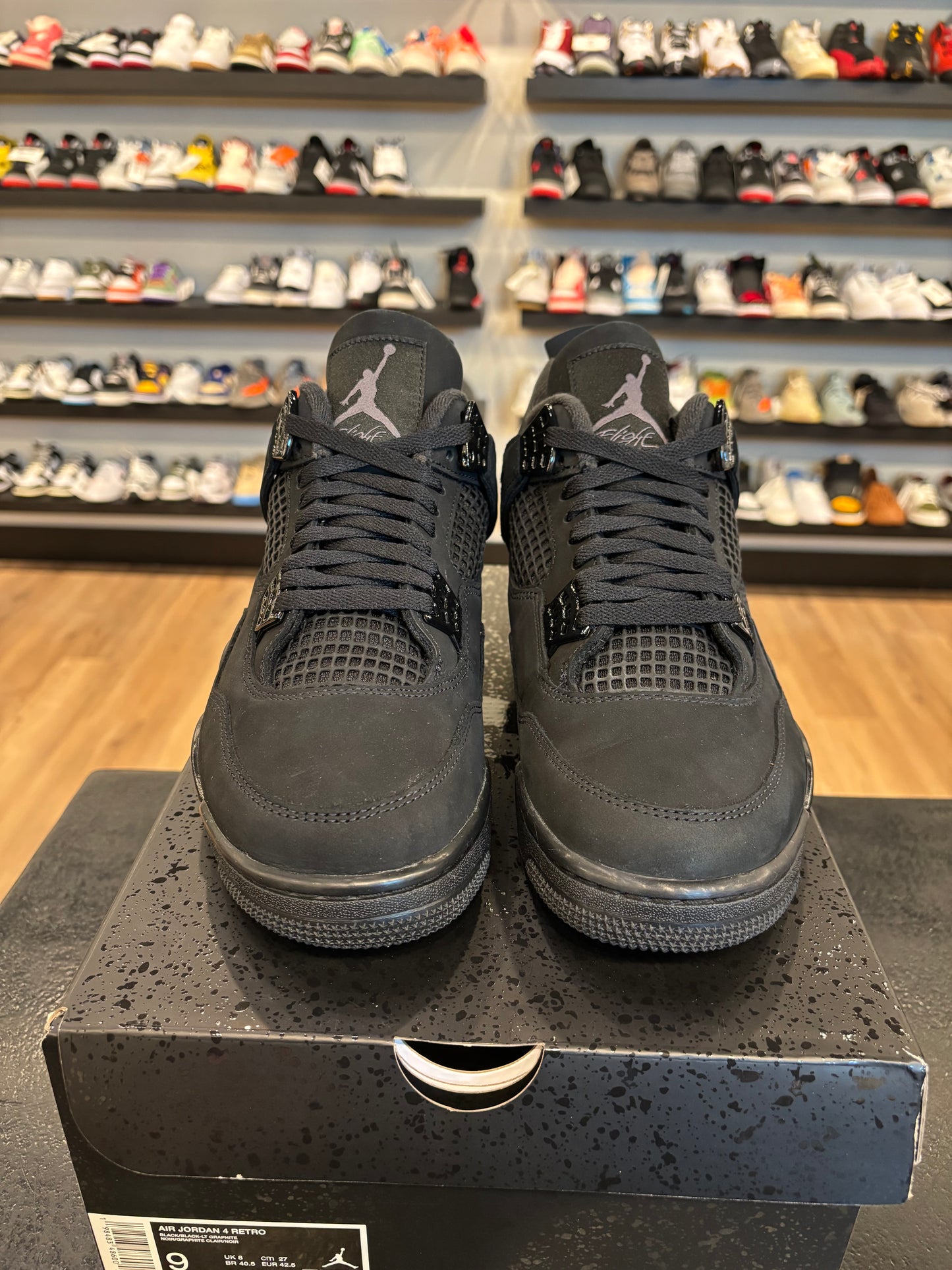 Jordan 4 Black Cat 2025 Size 9 Pre-Owned