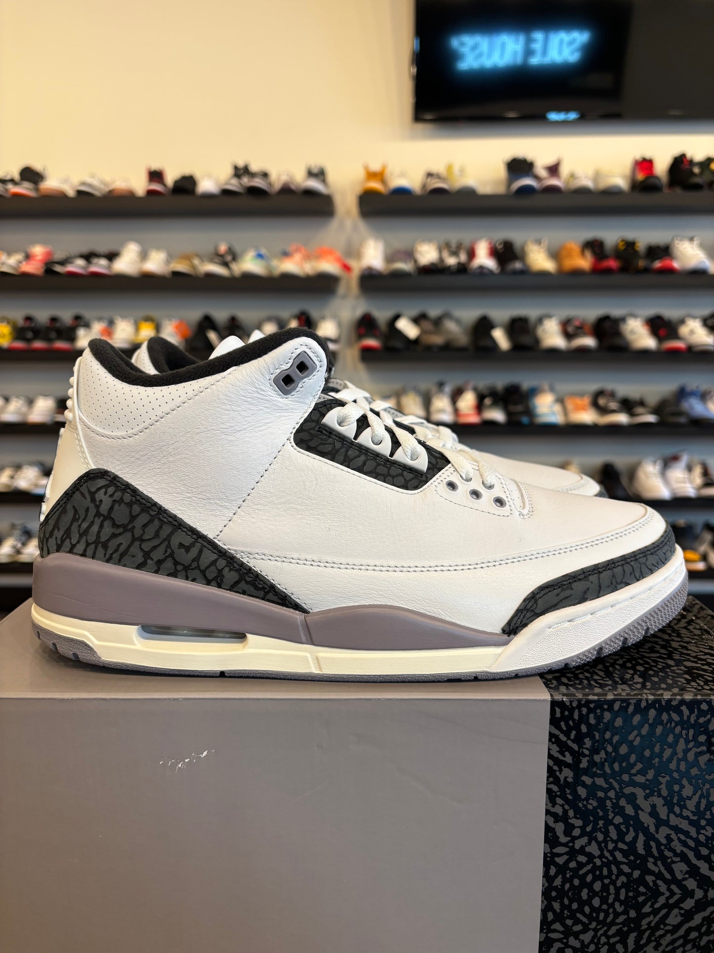 Jordan 3 Cement Grey Size 11.5 Brand New