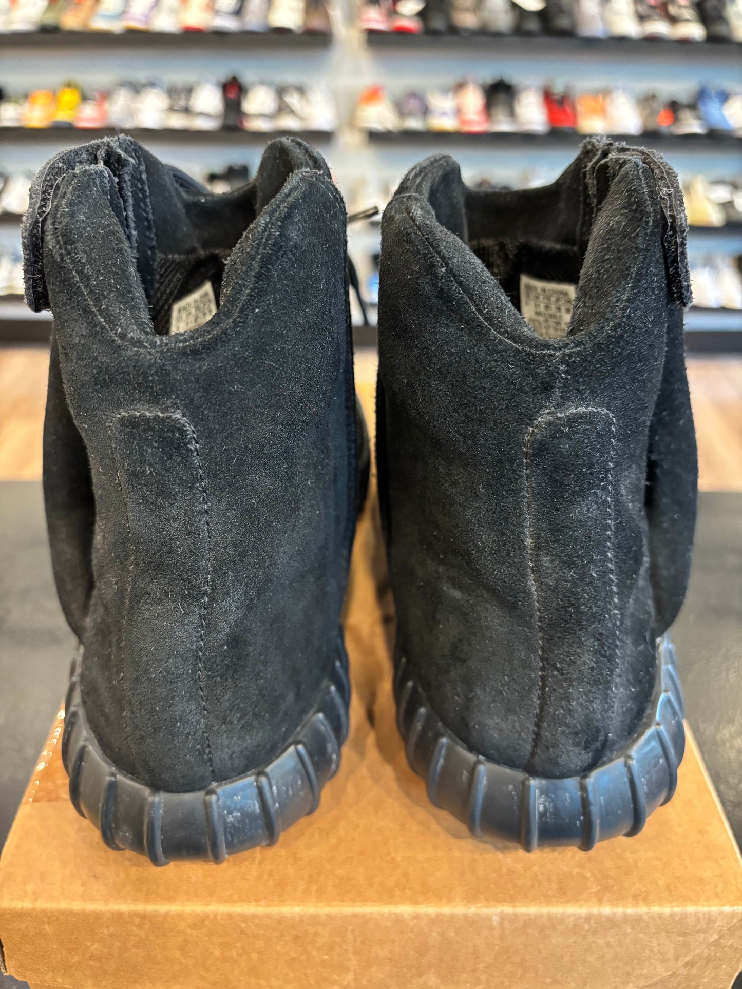 Yeezy 750 Triple Black Size 9 Pre-Owned (No Box)