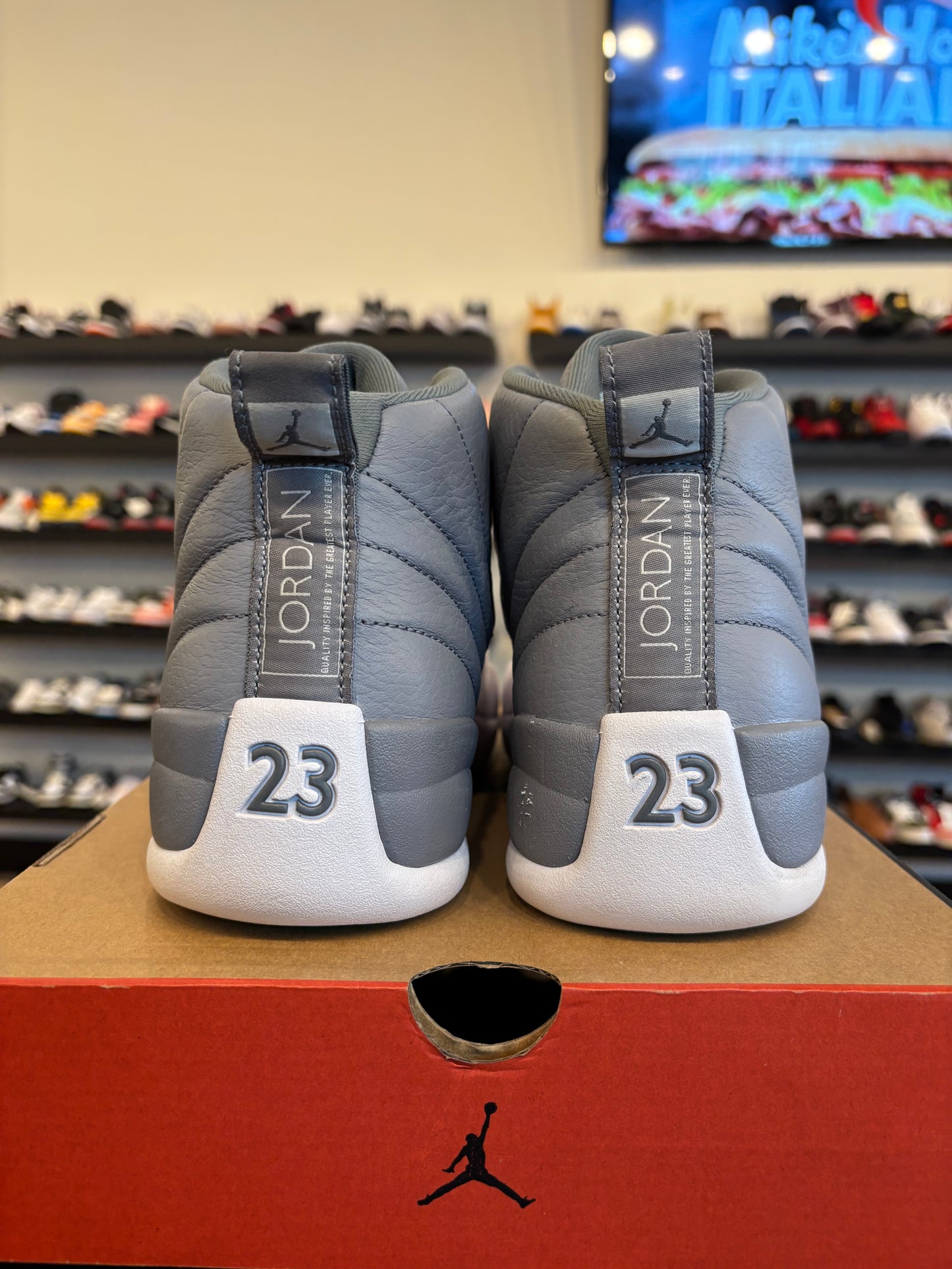Jordan 12 Stealth Size 10 Pre-Owned