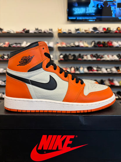 Jordan 1 Shattered Backboard 2.0 Size 6Y (7.5W) Pre-Owned