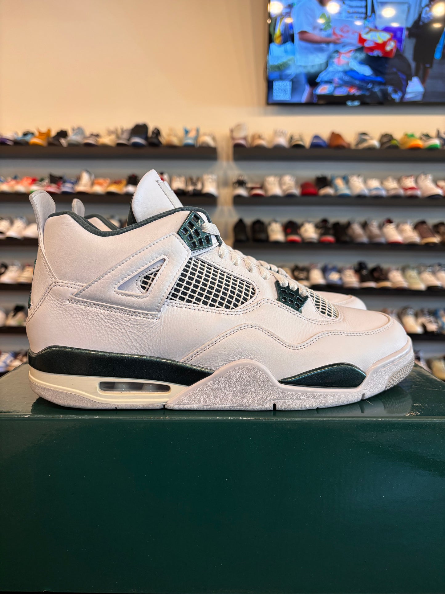 Jordan 4 Oxidized Green Size 11.5 Pre-Owned