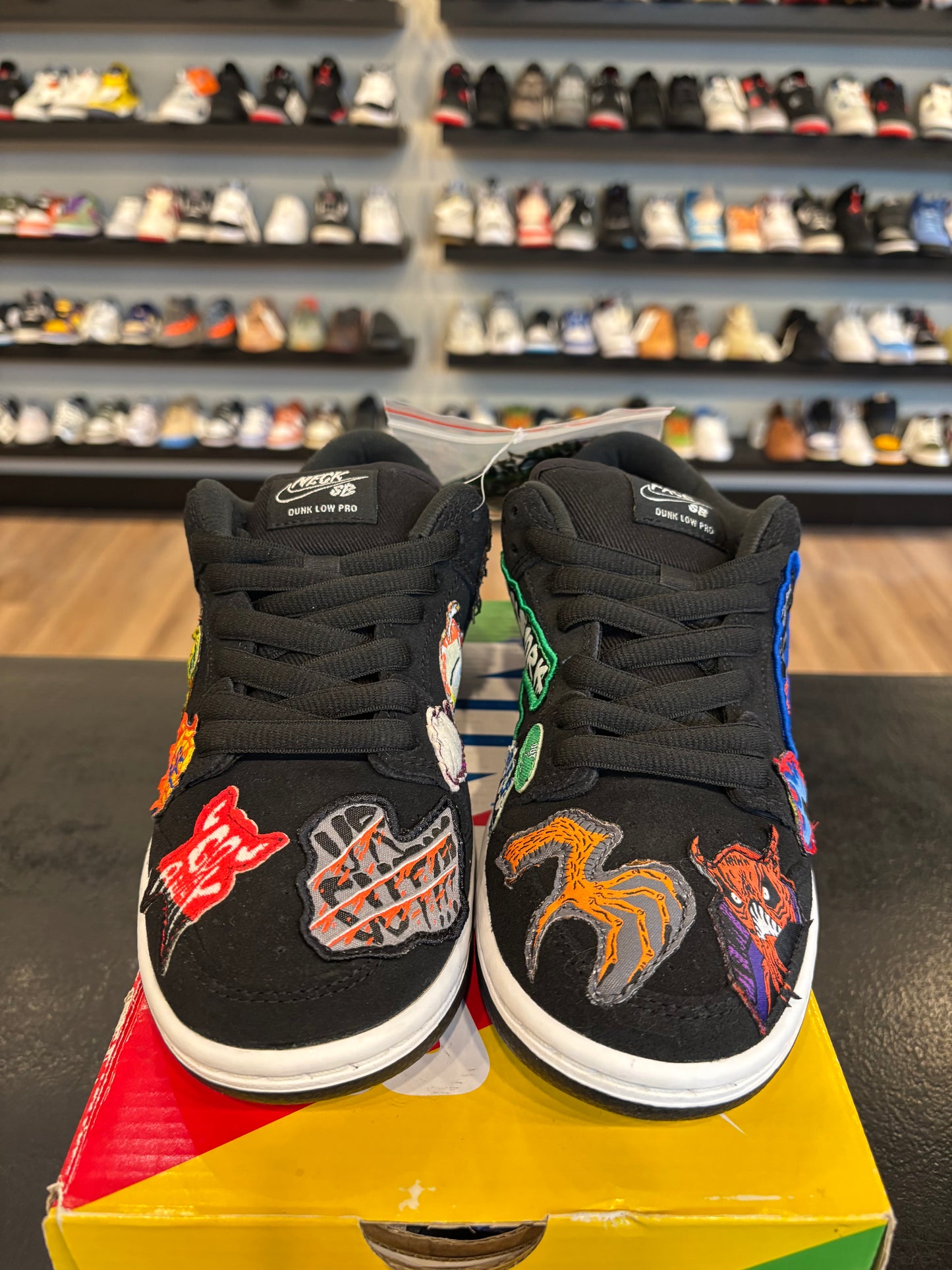 Nike SB Dunk Low Neckface Size 5.5 (7W) Brand New