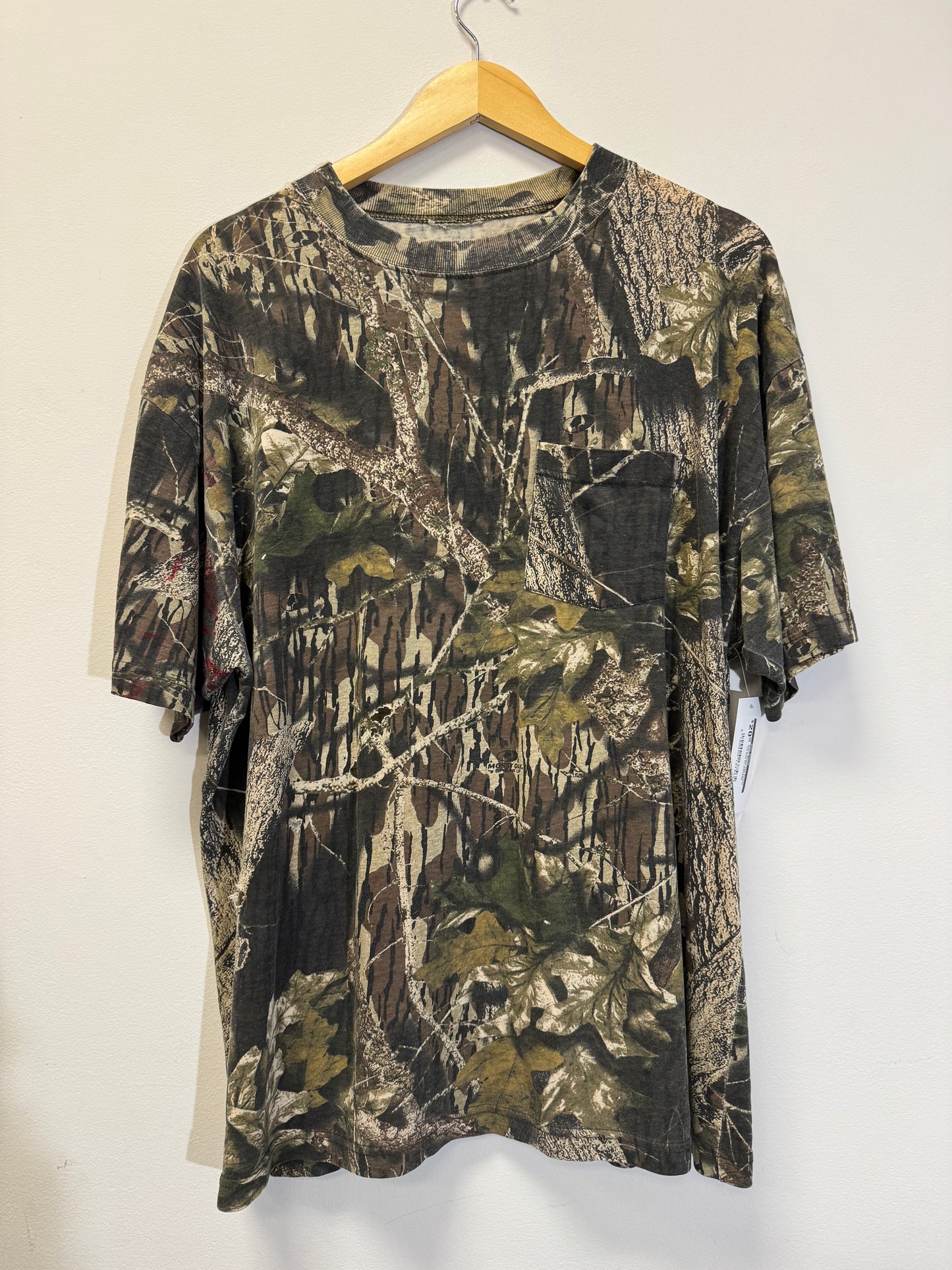 Camo Mossy Oak Pocket Tee Size XL Vintage