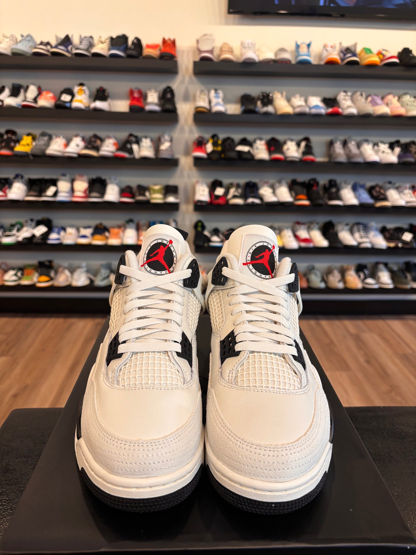 Jordan 4 Flight Club Size 10 Brand New