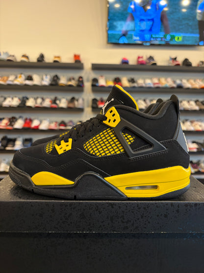 Jordan 4 Yellow Thunder Size 6.5Y (8W) Pre-Owned