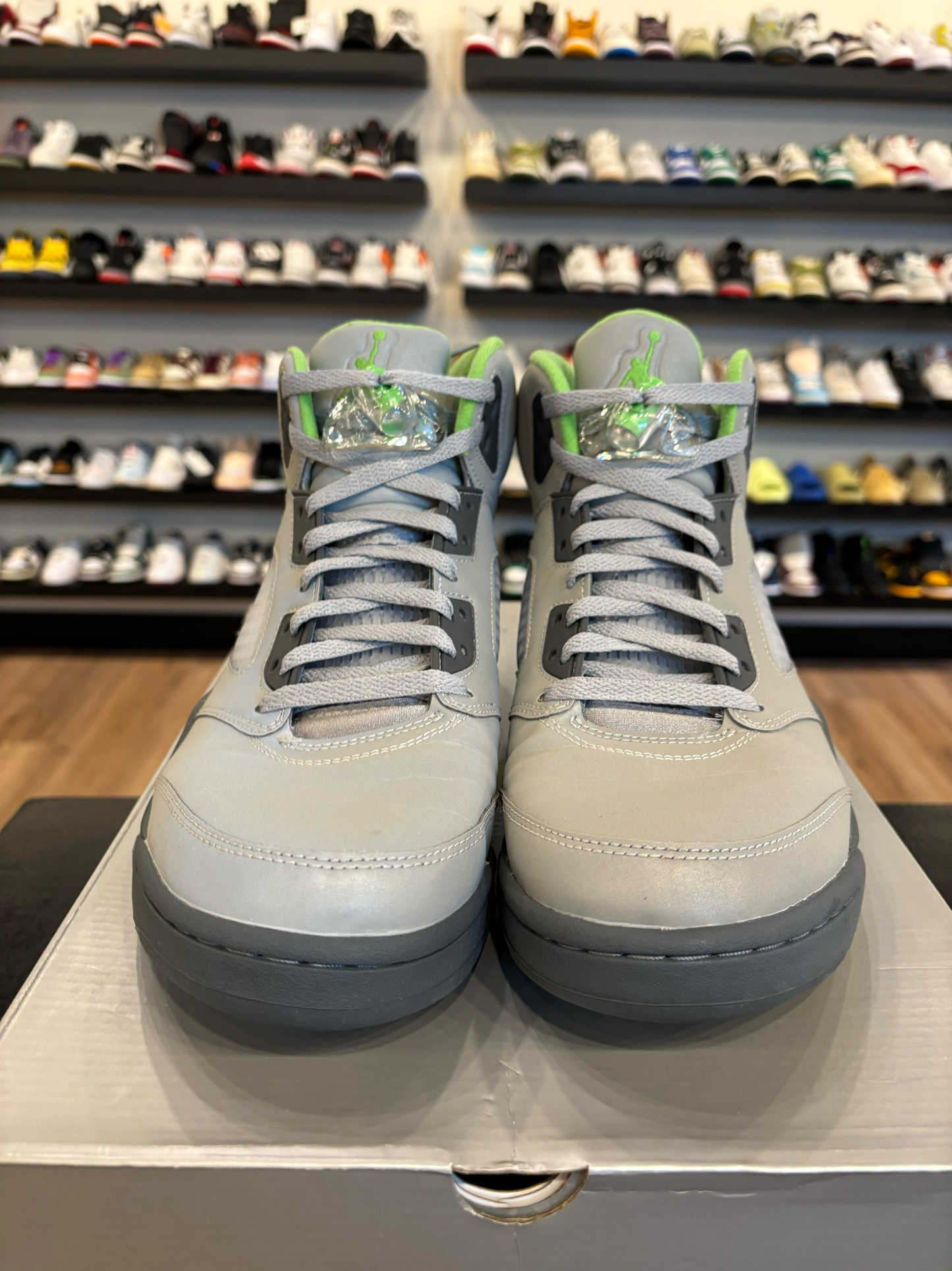 Jordan 5 Green Bean Size 11 Pre-Owned