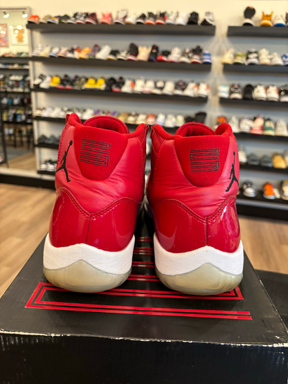 Jordan 11 Win Like 96 Size 10.5 Pre-Owned