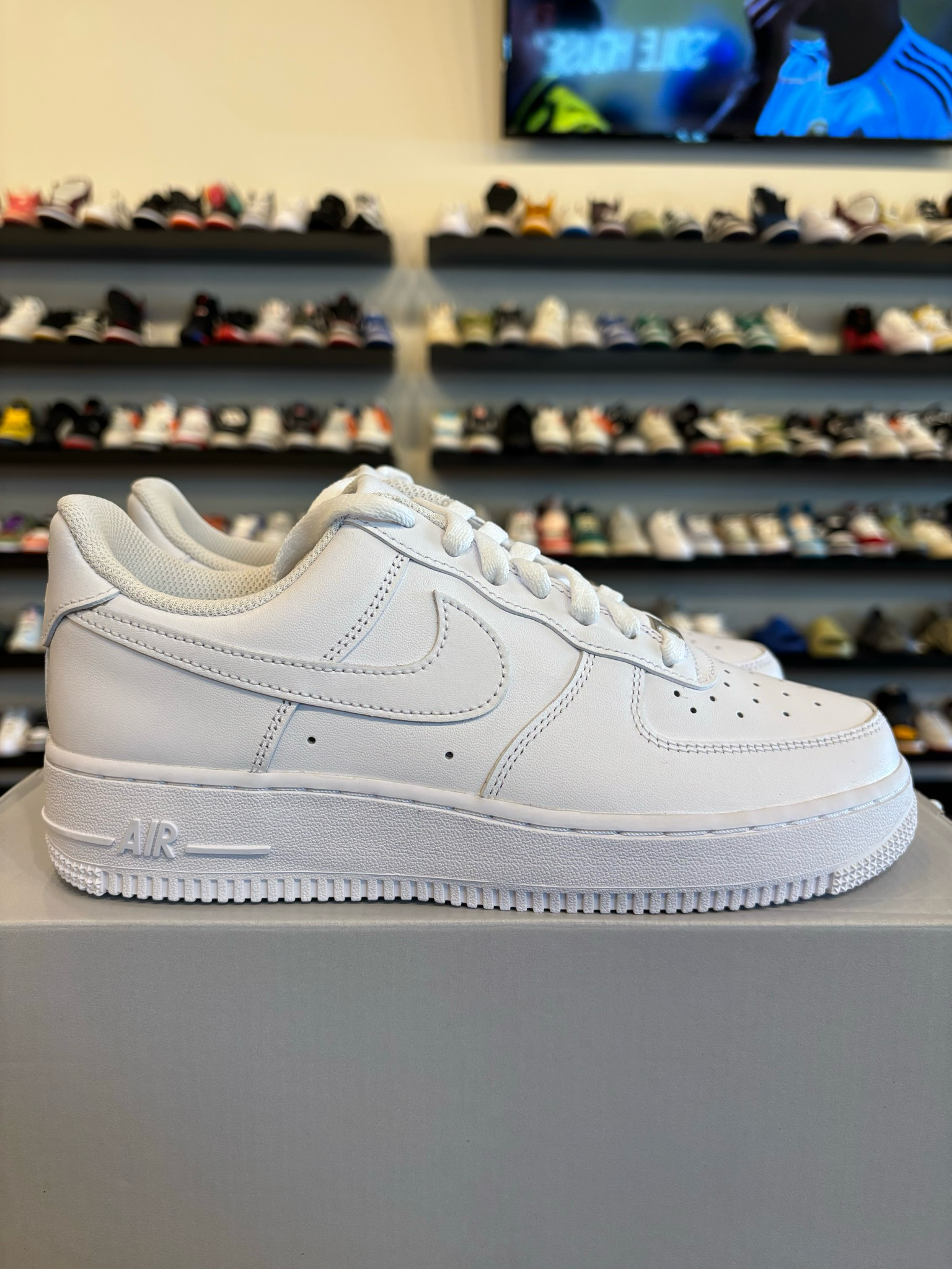 Nike Air Force 1 Low Triple White Size 6.5Y (8W) Brand New