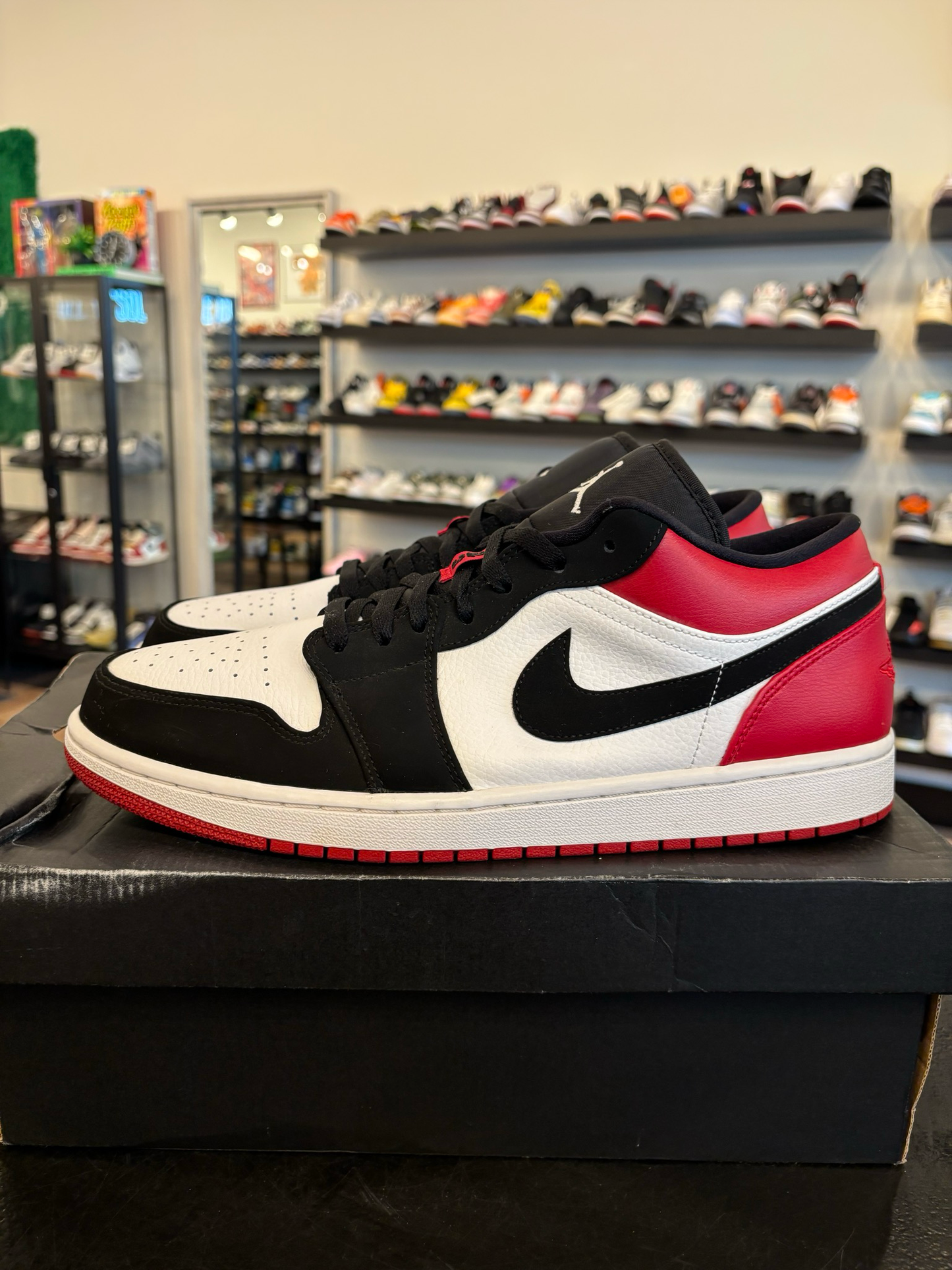 Jordan 1 Low Black Toe (2013) Size 13 Pre-Owned
