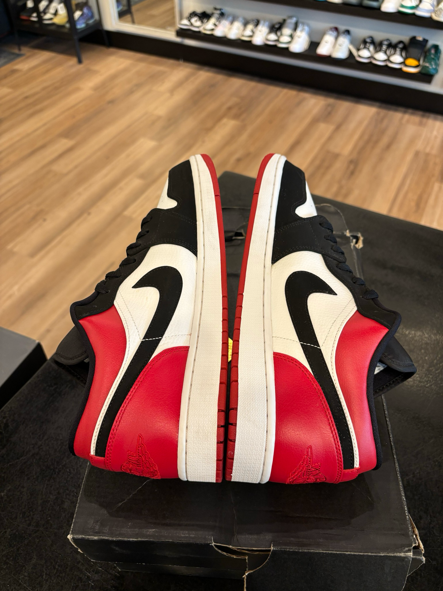 Jordan 1 Low Black Toe (2013) Size 13 Pre-Owned