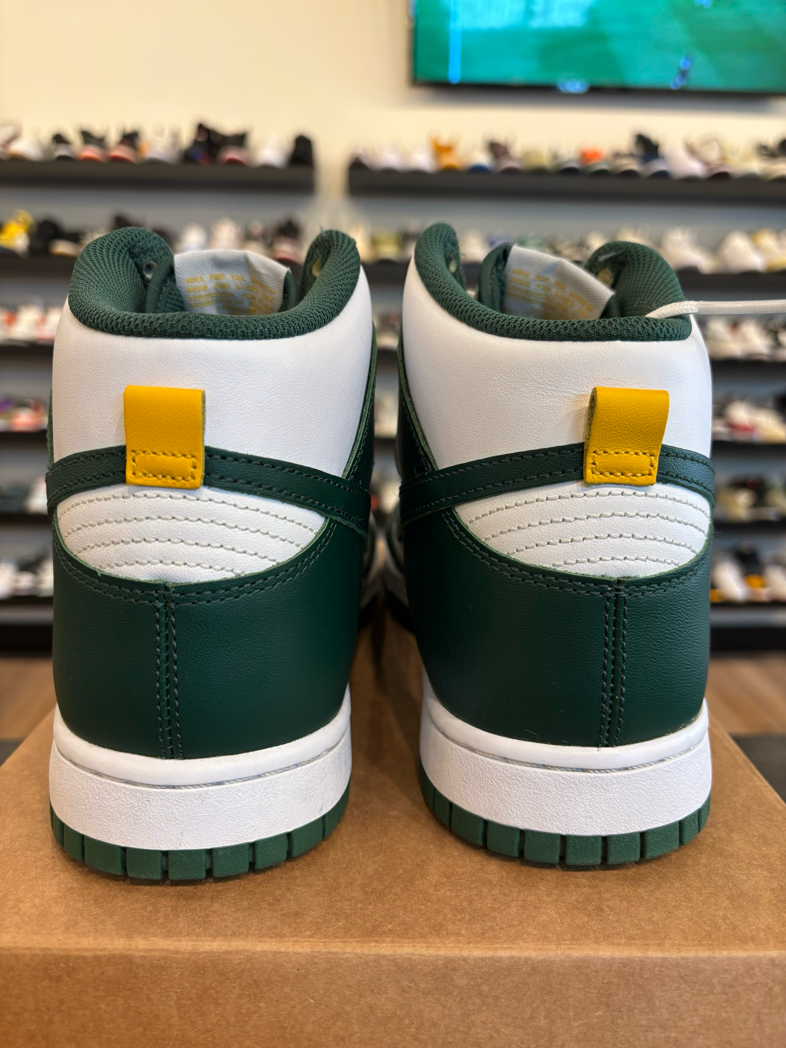 Nike Dunk High Australia Size 10.5 Pre-Owned (No Box)