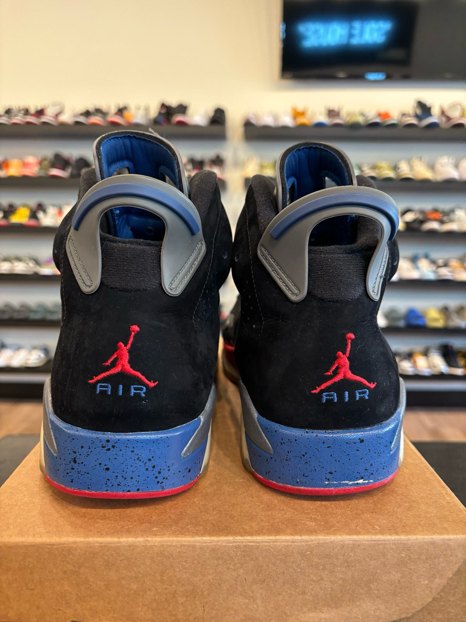 Jordan 6 Pistons 2010 Size 11.5 Pre-Owned (No Box)