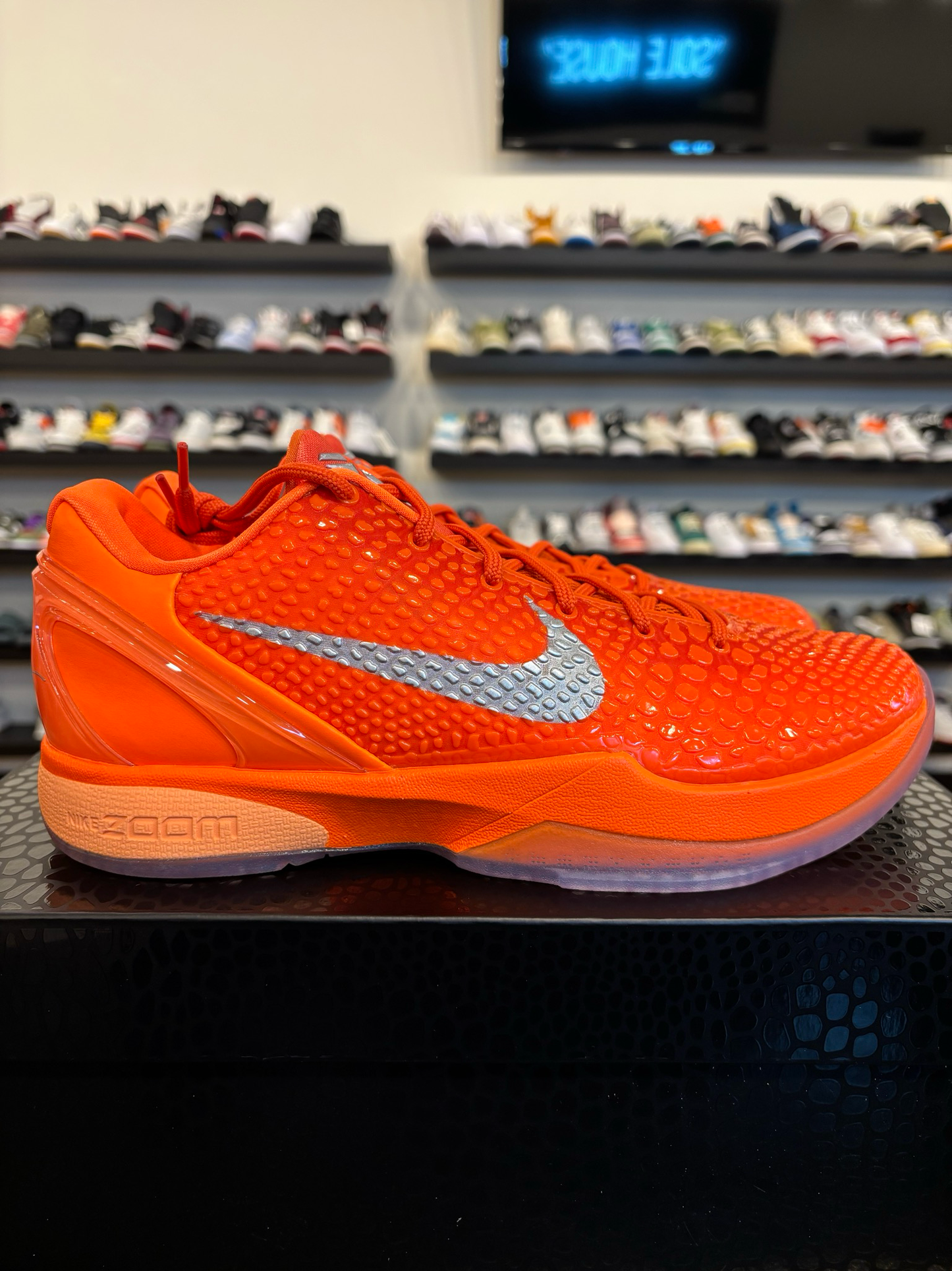 Nike Kobe 6 Protro Total Orange Size 8.5 Brand New