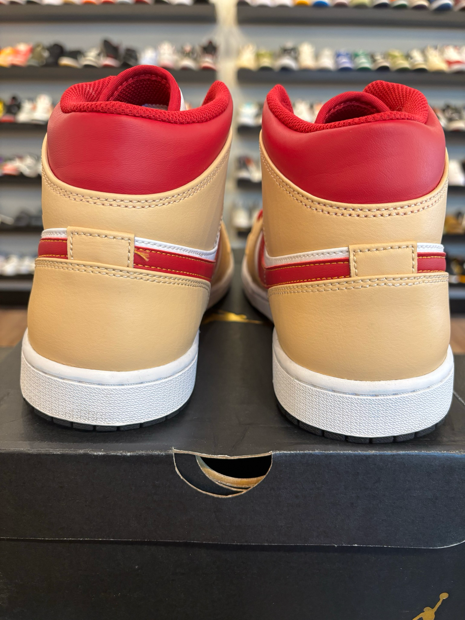 Jordan 1 Mid Cardinal Curry Size 11.5 Pre-Owned