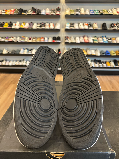 Jordan 1 Mid Cardinal Curry Size 11.5 Pre-Owned