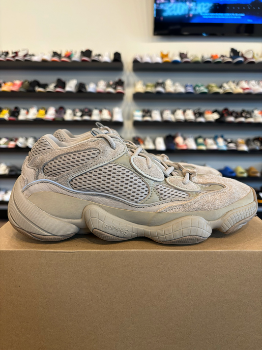 Yeezy 500 V2 Taupe Light Size 8.5 Pre-Owned