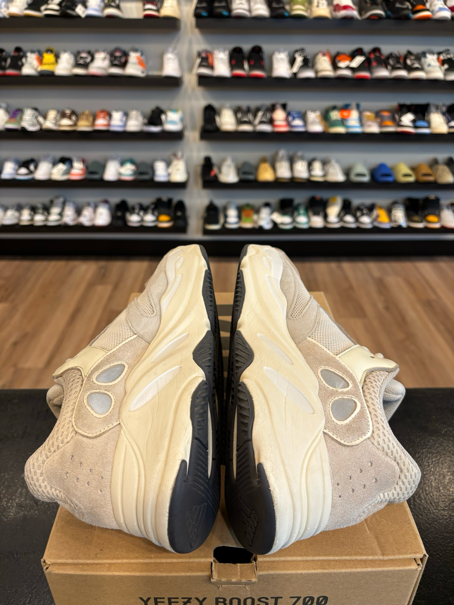 Yeezy 700 Analog Size 12 Pre-Owned