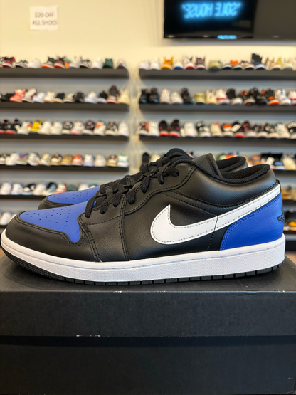 Jordan 1 Low Royal Toe Size 10.5 Pre-Owned