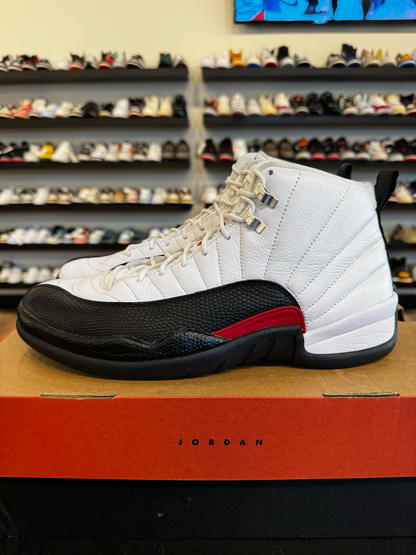 Jordan 12 Taxi Flip Size 11 Pre-Owned