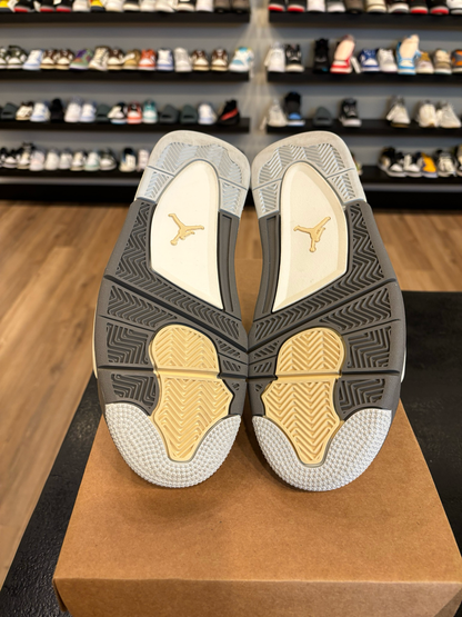 Jordan 4 Craft Photon Dust Size 7 (8.5W) Pre-Owned (No Box)