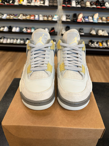 Jordan 4 Craft Photon Dust Size 7 (8.5W) Pre-Owned (No Box)