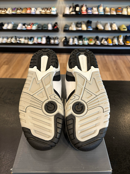 New Balance 550 Black White Size 5Y (6.5W) Brand New